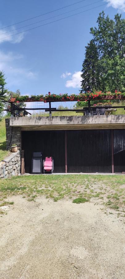Maison Des Abeilles Vda Gressan N 0028 Exteriör bild